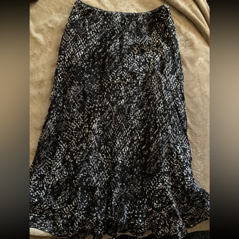 Midi skirt black and white vintage